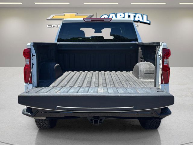 Used 2024 White Chevrolet Custom Trail Boss image 31