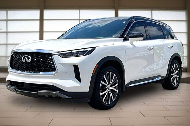 Majestic White/Black Obsidian 2023 INFINITI QX60 SUV / Crossover All-Wheel Drive 9-Speed Automatic