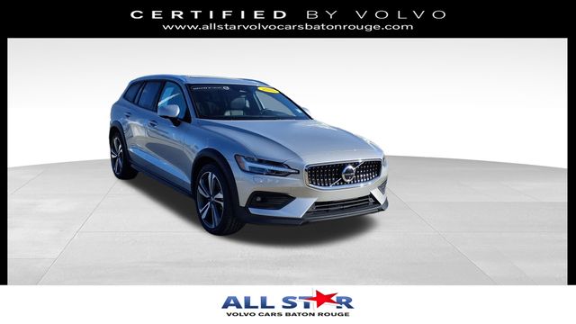 Gray 2025 Volvo V60 Cross Country B5 Plus AWD Wagon All-Wheel Drive Automatic