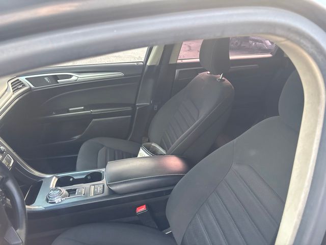Used Car 2020 Ford Fusion  Se For Sale Under $12,000 In San Antonio, Texas