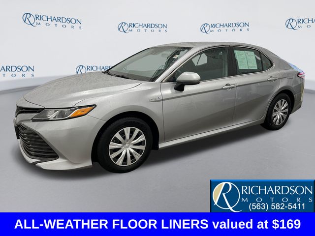2019 Toyota Camry Hybrid LE FWD