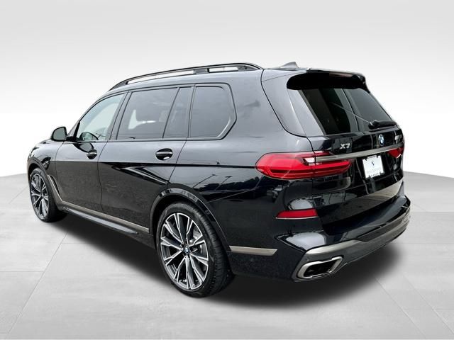 2021 BMW X7 M50i 7