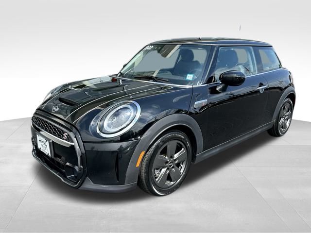 2022 MINI Cooper S Classic 9