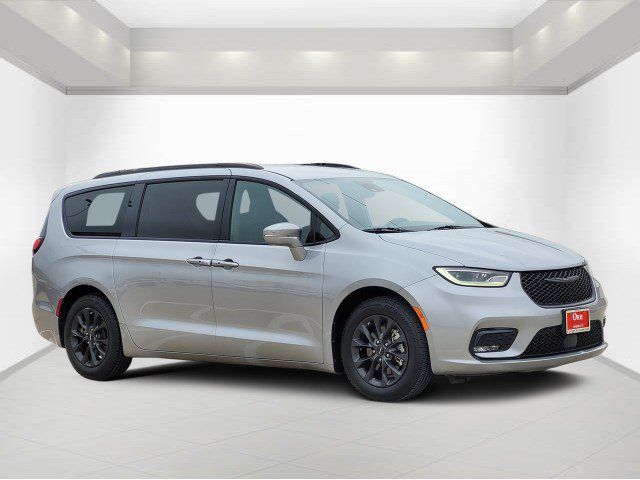 Billet Silver Metallic 2021 Chrysler Pacifica Minivan Front-Wheel Drive 9-Speed Automatic