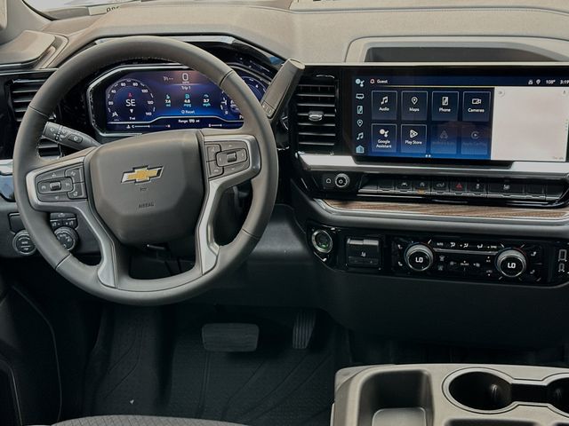 2024 Chevrolet Silverado 1500 LT 12