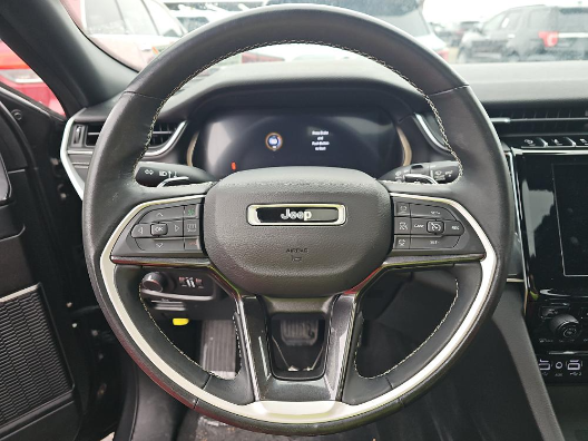 2022 Jeep Grand Cherokee Laredo