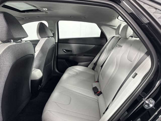 New 2025 Hyundai Elantra Hybrid For Sale in Indianapolis, IN