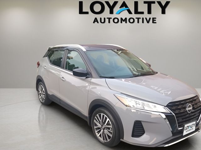 Used 2023 Nissan Kicks SUV