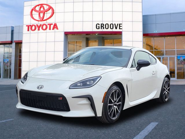 Halo 2026 Toyota GR86 Coupe Rear-Wheel Drive 6-Speed Manual