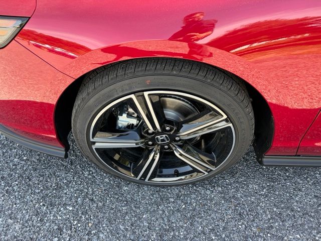 New 2026 Honda Accord Hybrid Sedan