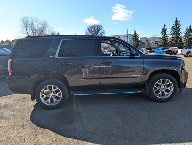 2017 Gray GMC Yukon SLT 4X4 SUV