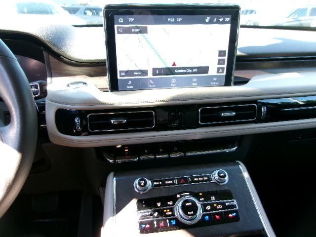 used 2024 Lincoln Aviator car, priced at $52,996