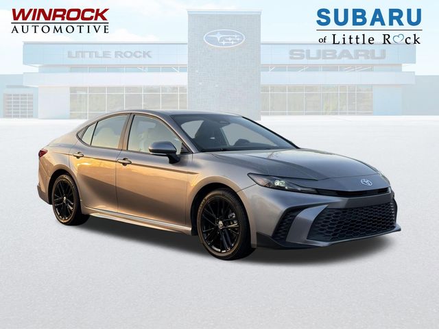 2025 Toyota Camry SE FWD