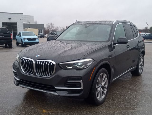 Gray (Dark Graphite) 2023 BMW X5 xDrive40i AWD SUV / Crossover All-Wheel Drive 8-Speed Automatic