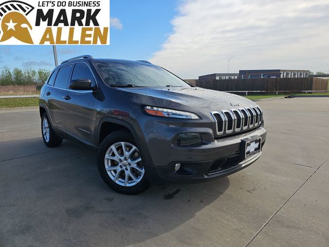Gray (Granite Crystal Metallic Clearcoat) 2018 Jeep Cherokee Latitude Plus FWD SUV / Crossover Front-Wheel Drive 9-Speed Automatic