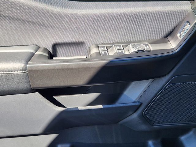 2025 Ford F-150 STX photo