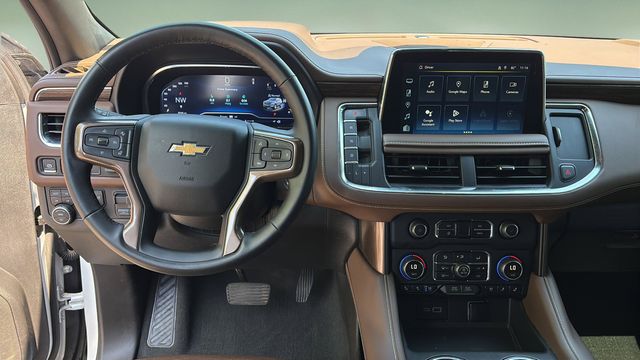 Used 2024 Beige Chevrolet High Country image 10