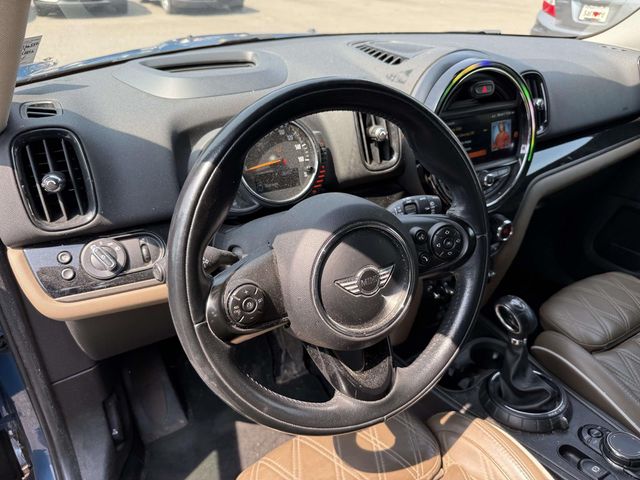 Used 2017 Blue MINI Base image 2