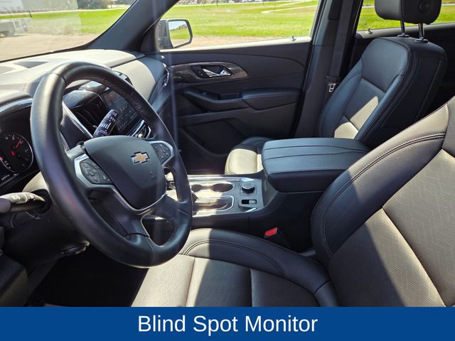 2023 Chevrolet Traverse AWD High Country