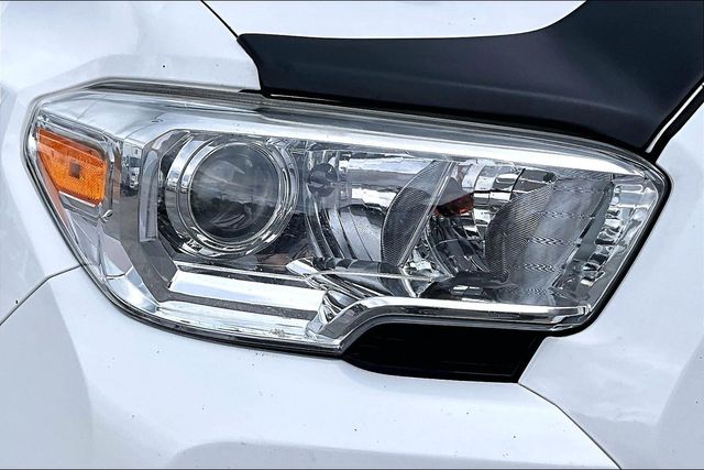 Used 2020 Toyota Tacoma SR 4D Double Cab