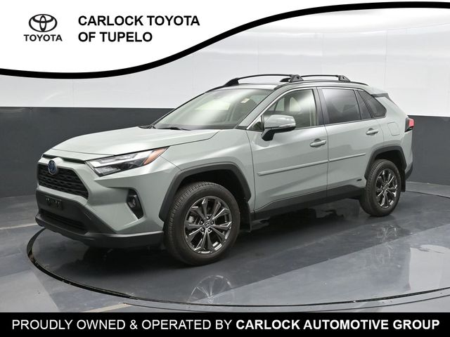 2022 Toyota RAV4 Hybrid XLE Premium 6