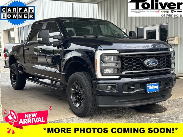 Blue Metallic 2024 Ford F-250 Super Duty XL Crew Cab 4WD Pickup Truck Four-Wheel Drive Automatic