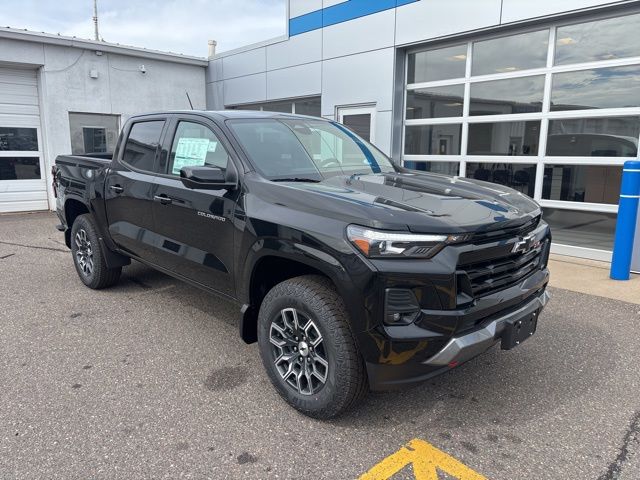 Black 2026 Chevrolet Colorado Pickup Truck Four-Wheel Drive 8-Speed Automatic