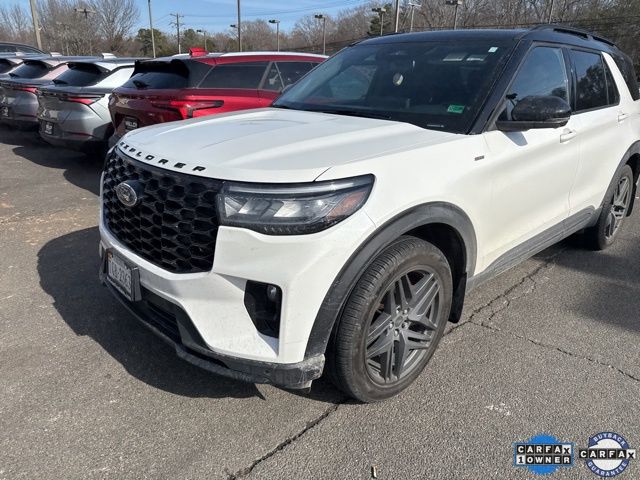 2025 Ford Explorer ST-Line AWD