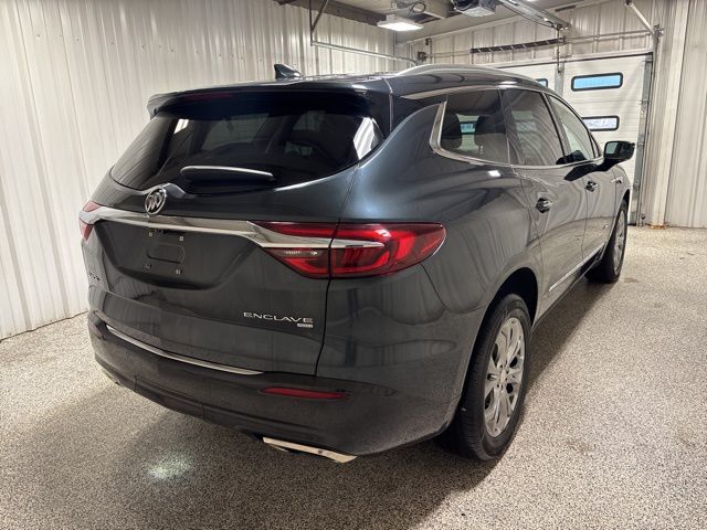 2018 Buick Enclave Avenir photo