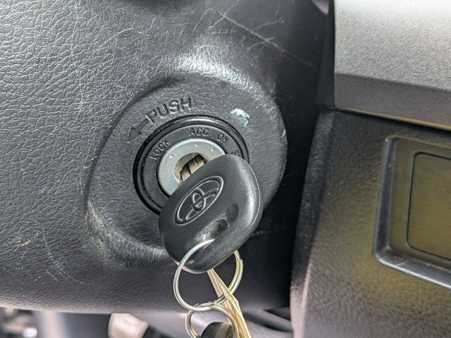 2015 Toyota Tundra - Image 21