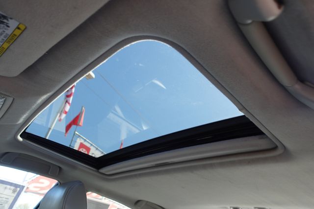 used 2007 Toyota Camry Hybrid car, priced at $7,500