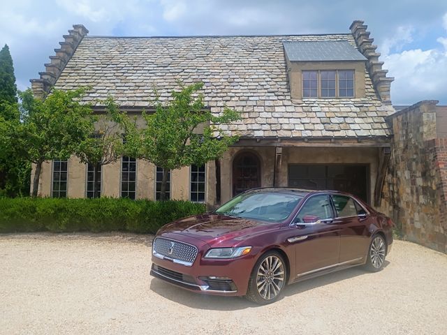 Red (Burgundy) 2017 Lincoln Continental Sedan All-Wheel Drive 6-Speed Automatic
