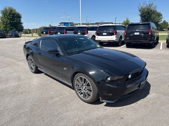  2010 Ford Mustang GT Premium Coupe RWD   