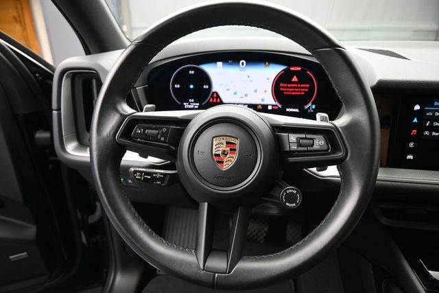 Used 2024 Porsche Cayenne SUV