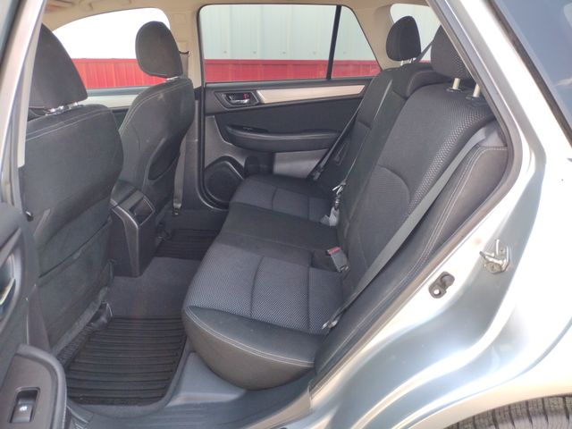 2016 Subaru Outback 2.5i Premium photo