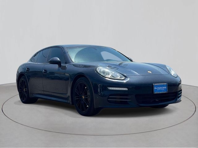 2016 Porsche Panamera 4S