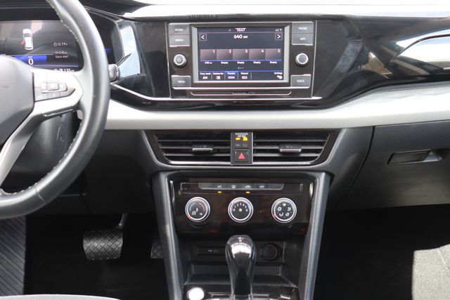 2023 Volkswagen Taos 1.5T S photo