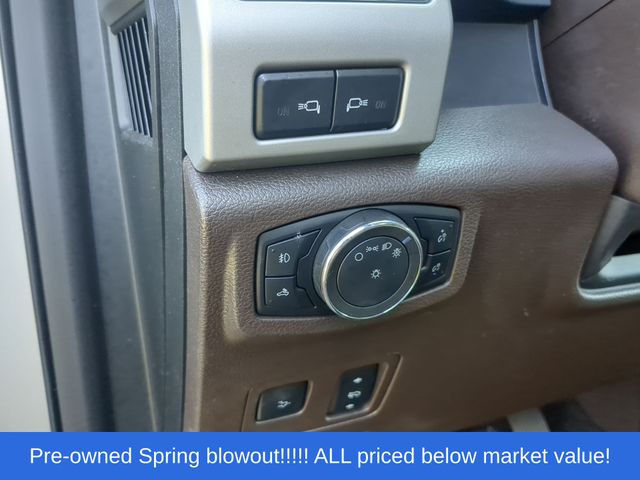 Used 2017 White Gold Metallic Ford King Ranch image 26