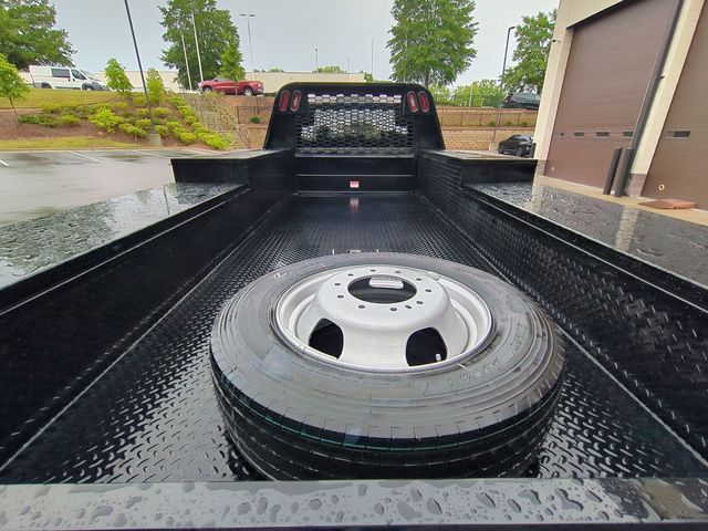 New 2026 Granite Crystal Metallic Clear-Coat Exterior Paint RAM Tradesman image 32