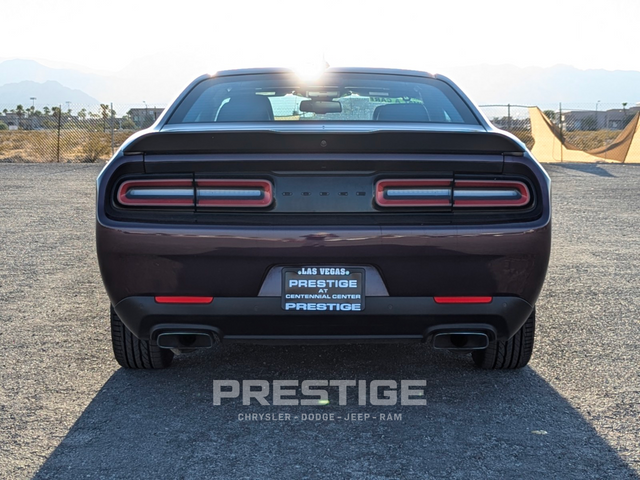 2022 Dodge Challenger R/T 9