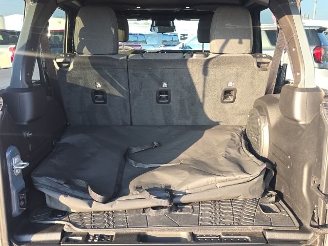 2025 Jeep Wrangler Rubicon:46292A