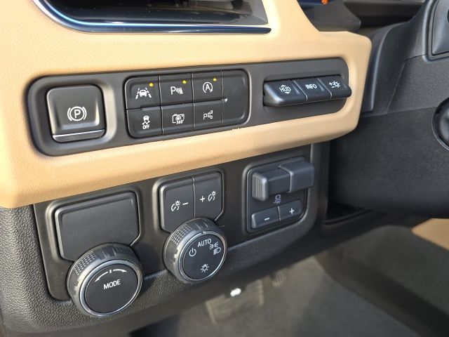 2023 Chevrolet Tahoe Premier:C02594