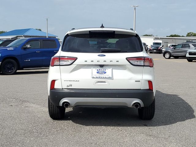 2020 Ford Escape Titanium Hybrid 8