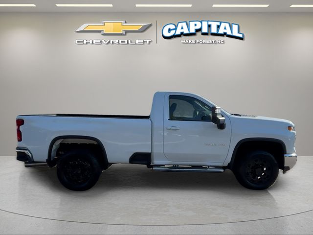 Used 2025 White Chevrolet LT image 6