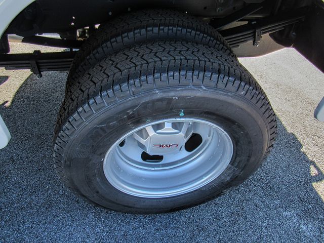 Photo of 2025 GMC Sierra 3500HD Pro in Dallas, GA - 12,  2025 GMC Sierra 3500HD Pro:42877