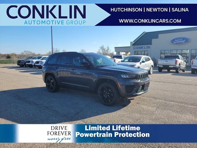 Jeep Grand Cherokee Altitude 4WD
