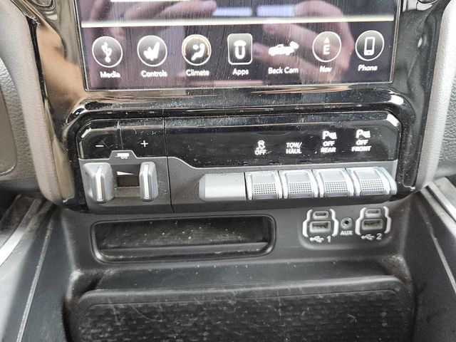 2021 Ram 1500 Big Horn Crew Cab 4x4 5'7" Box