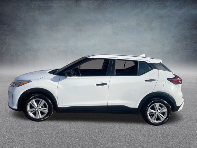 2021 Nissan Kicks S 9