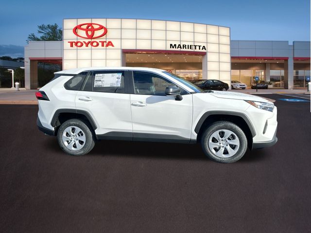 2025 Toyota RAV4 LE 27