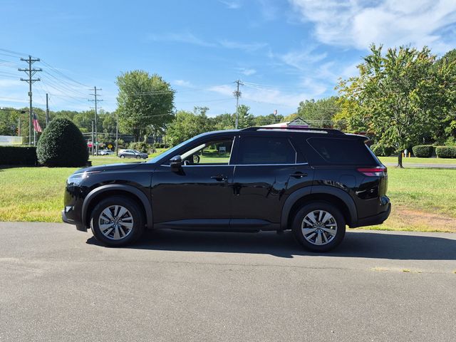 Used 2025 Super Black Nissan SV image 10